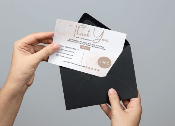 Brown Minimalist Thank You Card: A Stylish Way to Show Gratitude